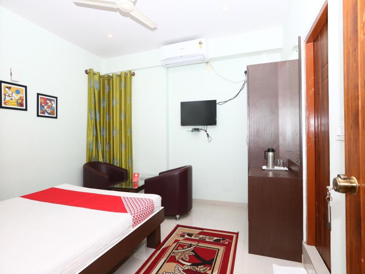 Golden Residency Hotel Mysore Exterior foto